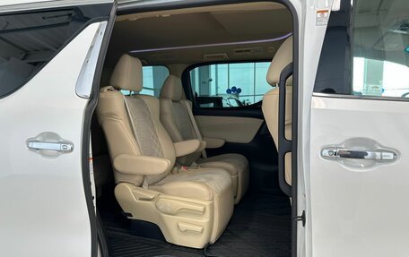 Toyota Alphard III, 2018 год, 4 999 900 рублей, 18 фотография