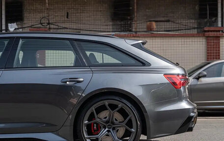 Audi RS 6, 2023 год, 14 000 069 рублей, 5 фотография