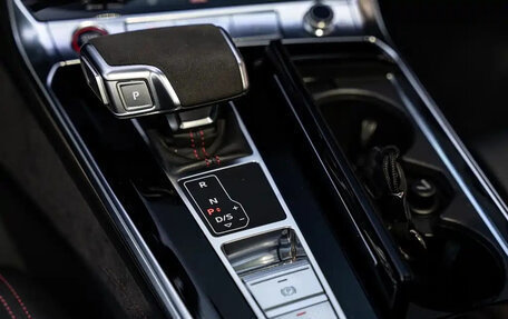 Audi RS 6, 2023 год, 14 000 069 рублей, 13 фотография