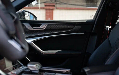 Audi RS 6, 2023 год, 14 000 069 рублей, 12 фотография