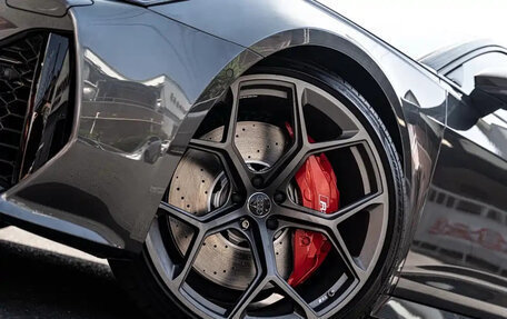 Audi RS 6, 2023 год, 14 000 069 рублей, 17 фотография