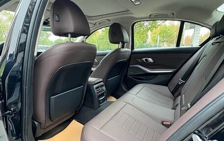 BMW 3 серия, 2021 год, 3 050 000 рублей, 11 фотография