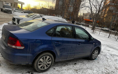 Volkswagen Polo VI (EU Market), 2019 год, 700 000 рублей, 2 фотография