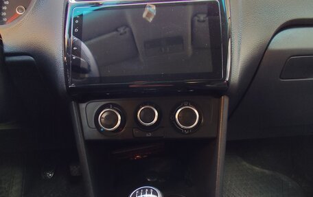 Volkswagen Polo VI (EU Market), 2011 год, 480 000 рублей, 11 фотография