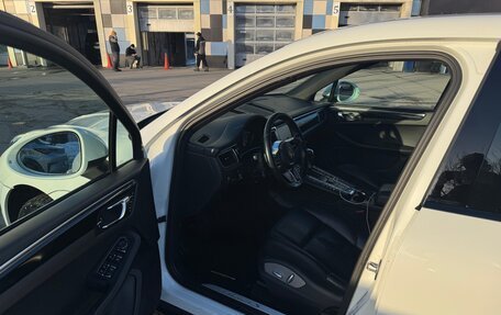 Porsche Macan I рестайлинг, 2015 год, 2 350 000 рублей, 10 фотография