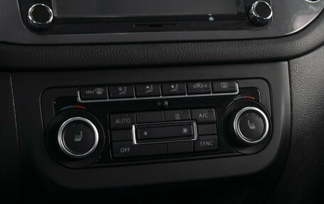 Volkswagen Tiguan I, 2013 год, 890 000 рублей, 16 фотография