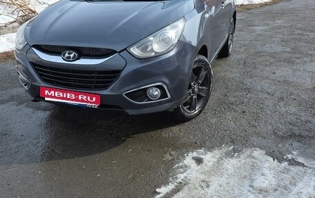 Hyundai ix35 I рестайлинг, 2010 год, 950 000 рублей, 2 фотография