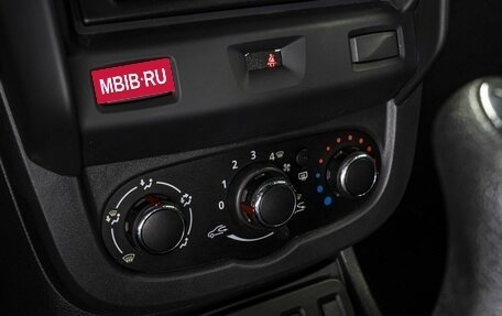 Renault Duster I рестайлинг, 2018 год, 1 200 000 рублей, 20 фотография