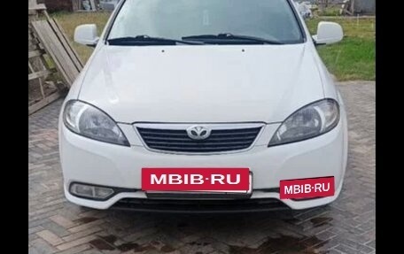 Daewoo Gentra II, 2014 год, 450 000 рублей, 3 фотография