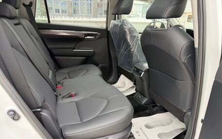 Toyota Highlander, 2026 год, 5 650 000 рублей, 21 фотография