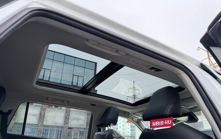 Toyota Highlander, 2026 год, 5 650 000 рублей, 22 фотография