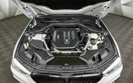 BMW 5 серия, 2019 год, 4 600 000 рублей, 10 фотография