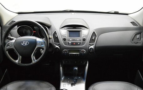 Hyundai ix35 I рестайлинг, 2014 год, 1 100 000 рублей, 14 фотография