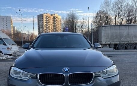 BMW 3 серия, 2018 год, 2 150 000 рублей, 1 фотография