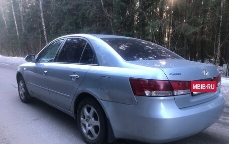 Hyundai Sonata VI, 2005 год, 425 000 рублей, 4 фотография