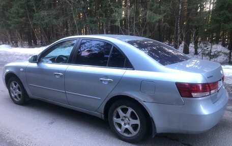 Hyundai Sonata VI, 2005 год, 425 000 рублей, 13 фотография