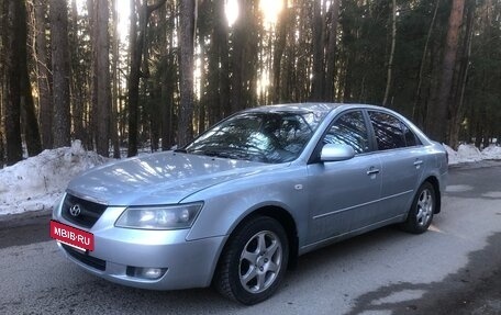 Hyundai Sonata VI, 2005 год, 425 000 рублей, 10 фотография