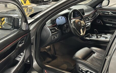 BMW 7 серия, 2015 год, 4 800 000 рублей, 16 фотография