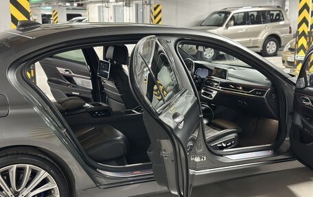 BMW 7 серия, 2015 год, 4 800 000 рублей, 30 фотография