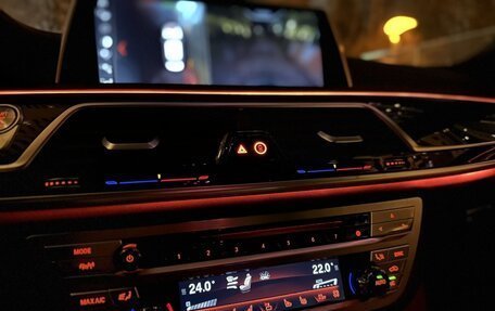 BMW 7 серия, 2015 год, 4 800 000 рублей, 38 фотография