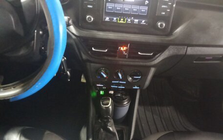 Skoda Rapid II, 2021 год, 1 350 000 рублей, 16 фотография