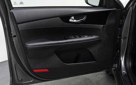 KIA Cerato IV, 2021 год, 2 150 000 рублей, 11 фотография