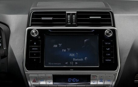 Toyota Land Cruiser Prado 150 рестайлинг 2, 2017 год, 6 550 000 рублей, 24 фотография