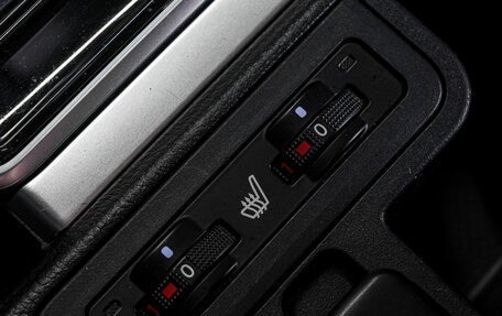 Toyota Land Cruiser Prado 150 рестайлинг 2, 2017 год, 6 550 000 рублей, 28 фотография