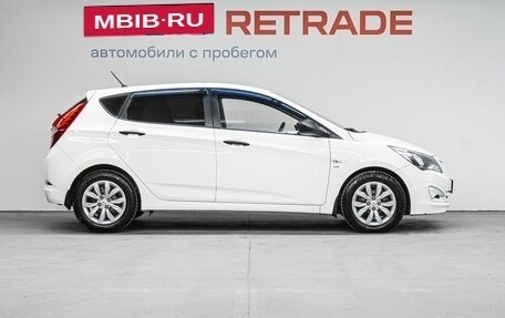 Hyundai Solaris II рестайлинг, 2015 год, 1 120 000 рублей, 5 фотография