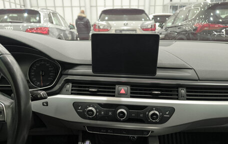 Audi A4, 2018 год, 1 795 000 рублей, 15 фотография