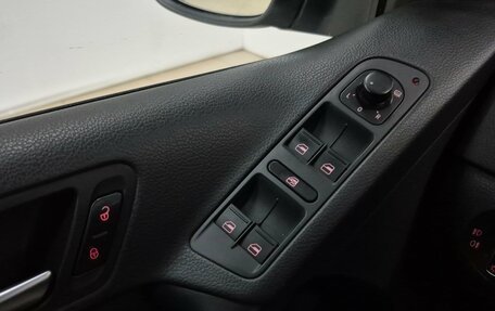 Volkswagen Tiguan I, 2012 год, 940 000 рублей, 8 фотография