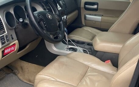 Toyota Sequoia II рестайлинг, 2008 год, 4 фотография