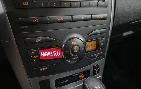 Toyota Corolla, 2011 год, 970 000 рублей, 18 фотография