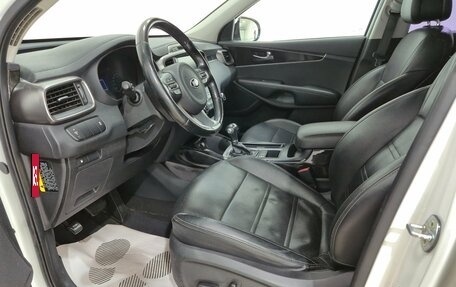 KIA Sorento III Prime рестайлинг, 2017 год, 2 380 000 рублей, 9 фотография