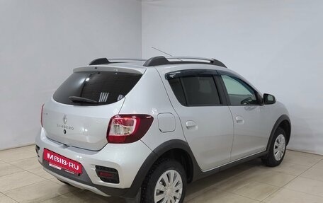 Renault Sandero II рестайлинг, 2018 год, 990 000 рублей, 4 фотография