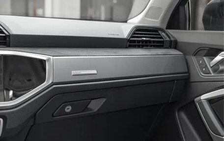 Audi Q3, 2023 год, 2 860 911 рублей, 17 фотография