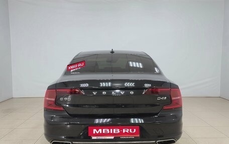 Volvo S90 II рестайлинг, 2018 год, 2 840 000 рублей, 5 фотография