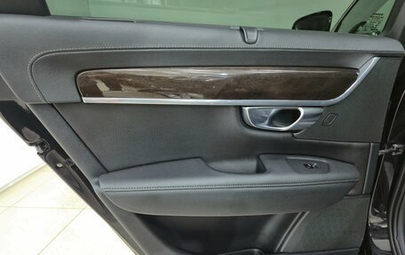 Volvo S90 II рестайлинг, 2018 год, 2 840 000 рублей, 15 фотография