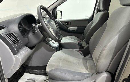 Hyundai H-1 II рестайлинг, 2012 год, 1 650 000 рублей, 9 фотография