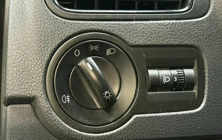 Volkswagen Polo VI (EU Market), 2015 год, 1 047 000 рублей, 11 фотография