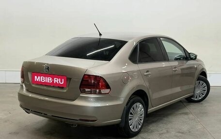 Volkswagen Polo VI (EU Market), 2015 год, 1 047 000 рублей, 2 фотография