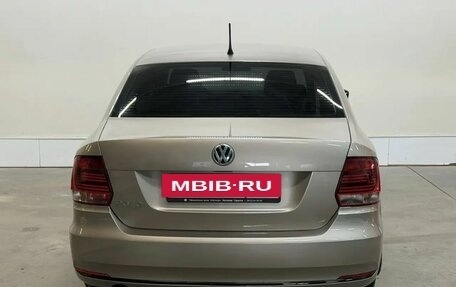 Volkswagen Polo VI (EU Market), 2015 год, 1 047 000 рублей, 4 фотография