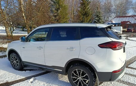 Geely Atlas, 2023 год, 2 400 000 рублей, 18 фотография