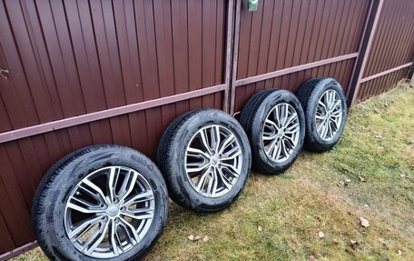 Geely Atlas, 2023 год, 2 400 000 рублей, 27 фотография