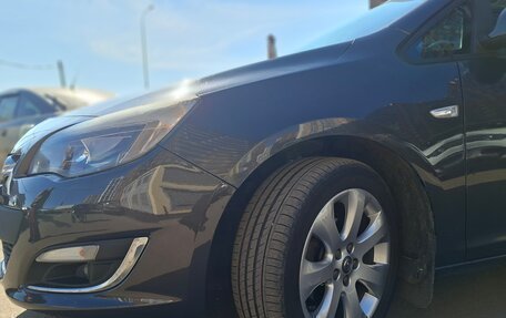 Opel Astra J, 2013 год, 3 фотография