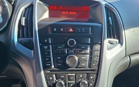 Opel Astra J, 2013 год, 9 фотография