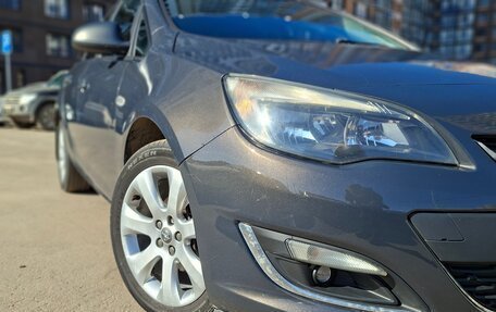 Opel Astra J, 2013 год, 14 фотография