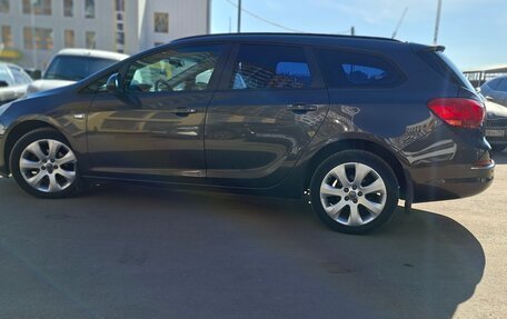 Opel Astra J, 2013 год, 20 фотография