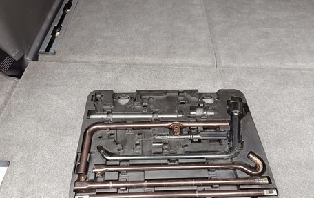 Toyota Land Cruiser Prado 150 рестайлинг 2, 2010 год, 2 931 200 рублей, 15 фотография