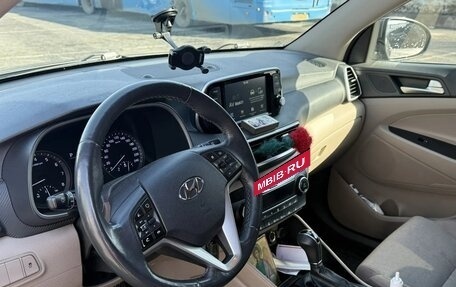 Hyundai Tucson III, 2019 год, 2 200 000 рублей, 5 фотография